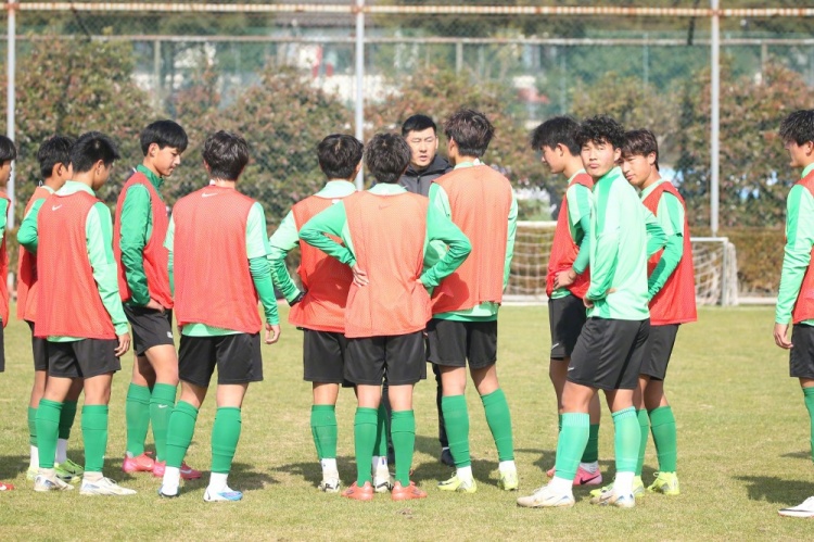  浙江U18、U16兩隊已前往日本橫濱和琦玉，進(jìn)行為期約10天的拉練