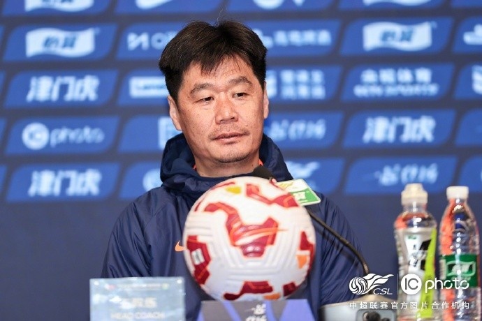  李霄鵬：希望明天比賽能打出一些新的東西，取得一個(gè)好的結果