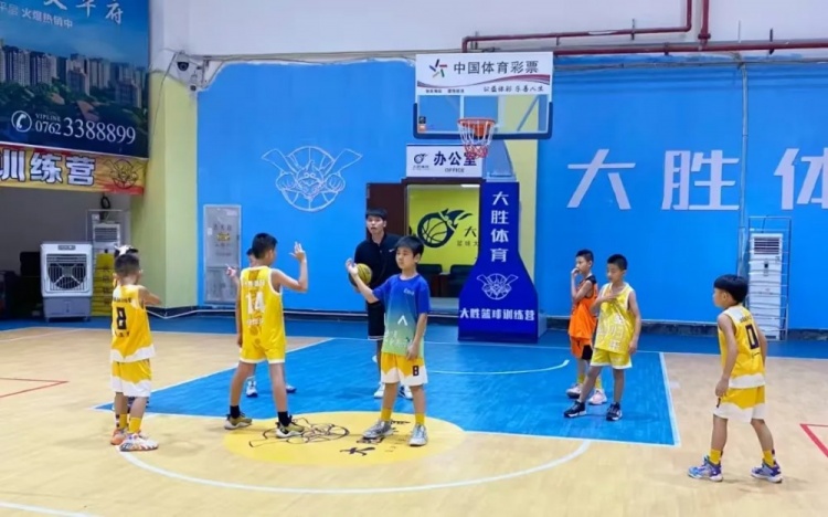  廣東河源體彩少兒籃球培訓班：結營(yíng)不散場(chǎng)，夢(mèng)想正啟航