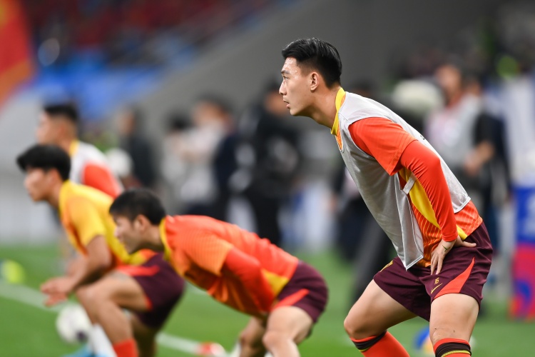  足球報：張玉寧、蔣圣龍均有不同程度傷病，伊萬(wàn)未讓在熱身賽出場(chǎng)