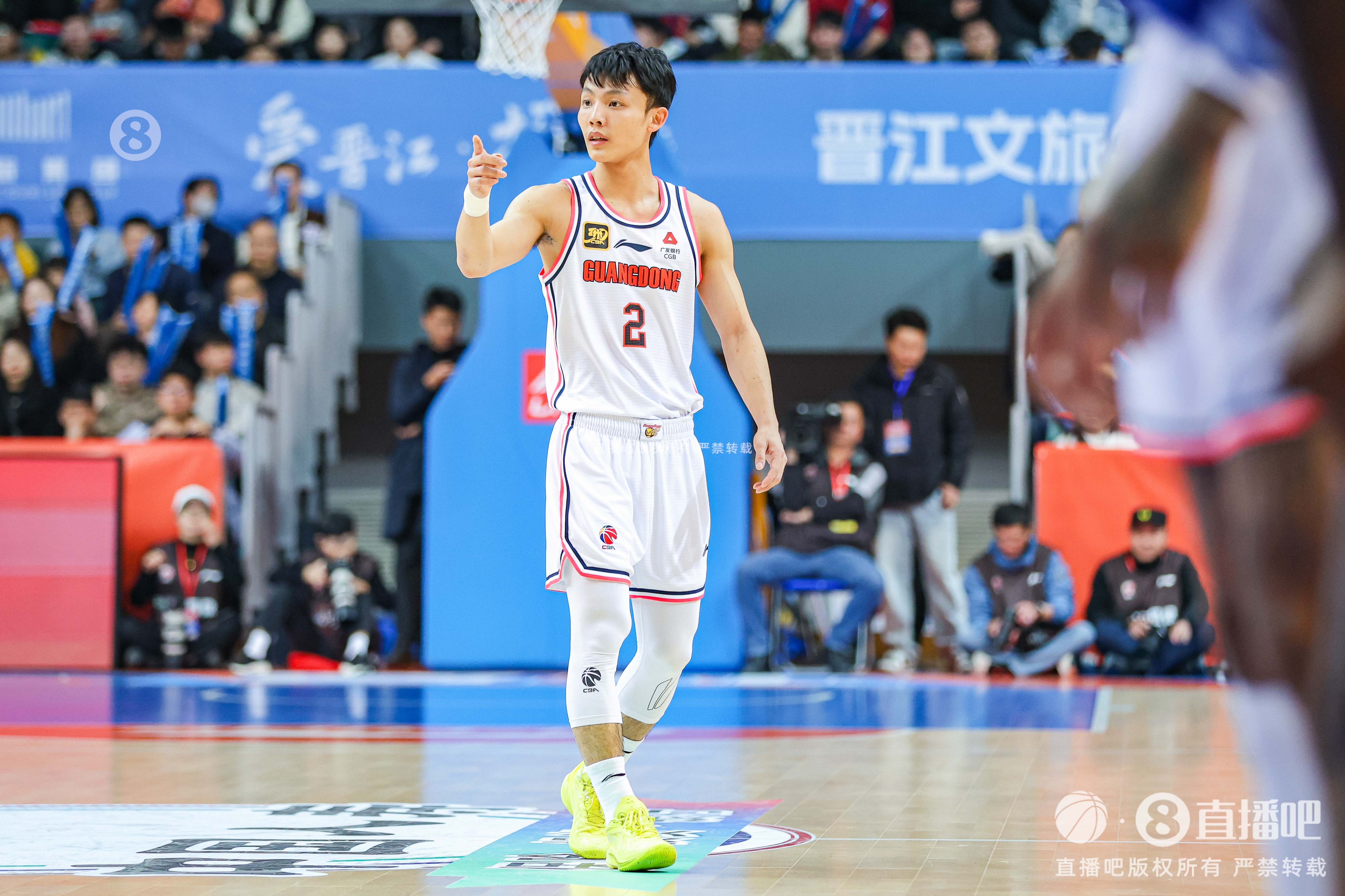  徐杰：身高不是打籃球的唯一標準 努力、勤奮、自律也是天賦