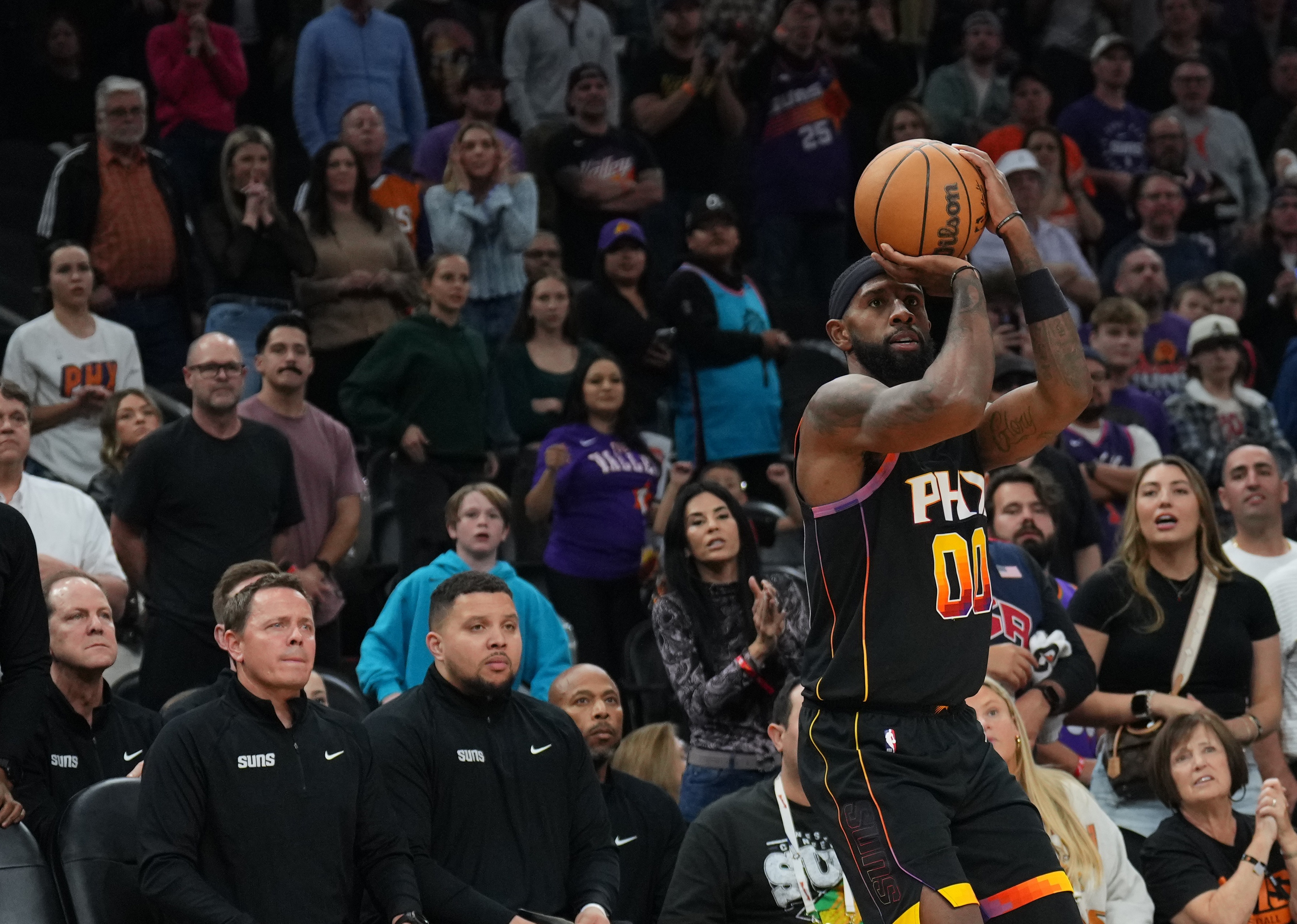  拼盡全力！羅伊斯-奧尼爾16中10空砍生涯新高27分 三分12中6